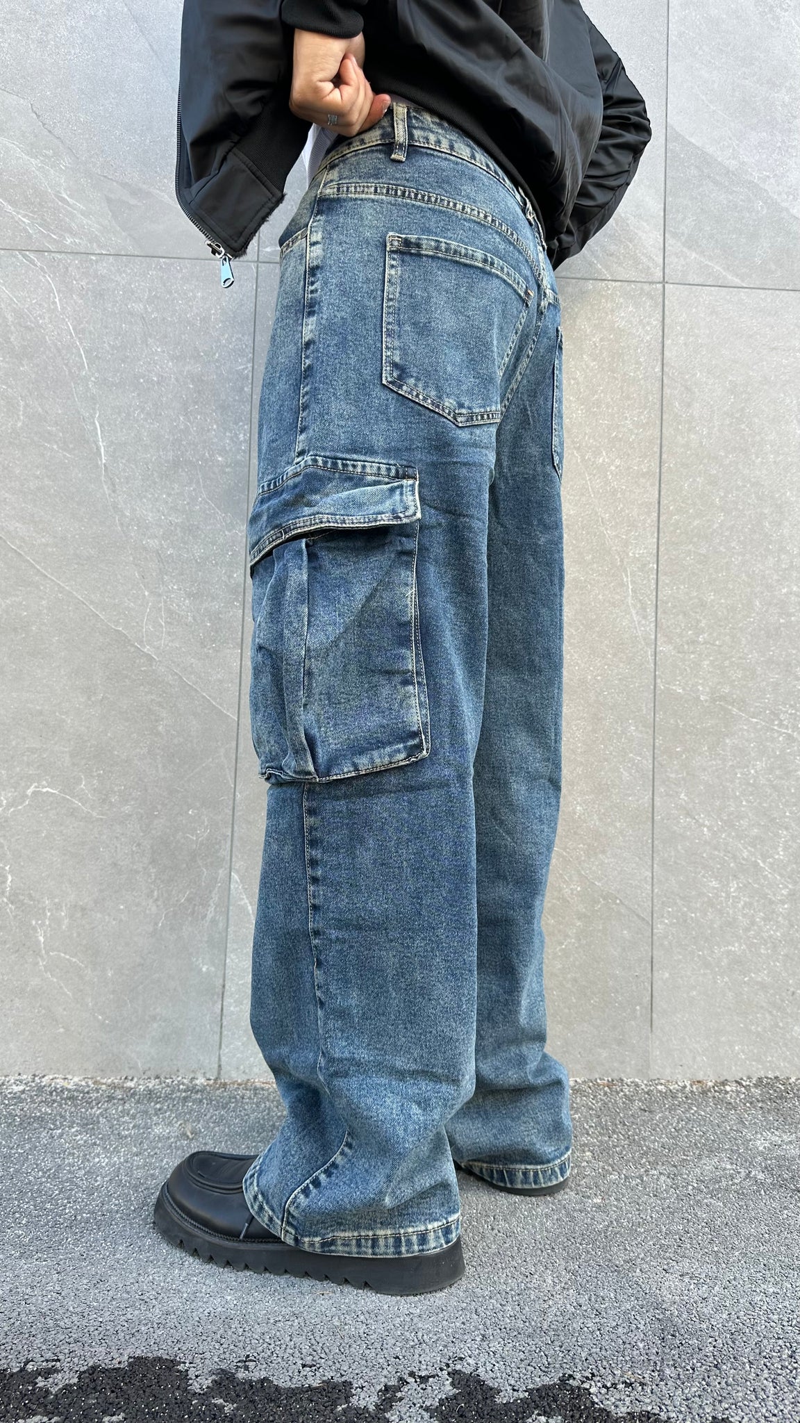 Jeans con tasconi écru 523