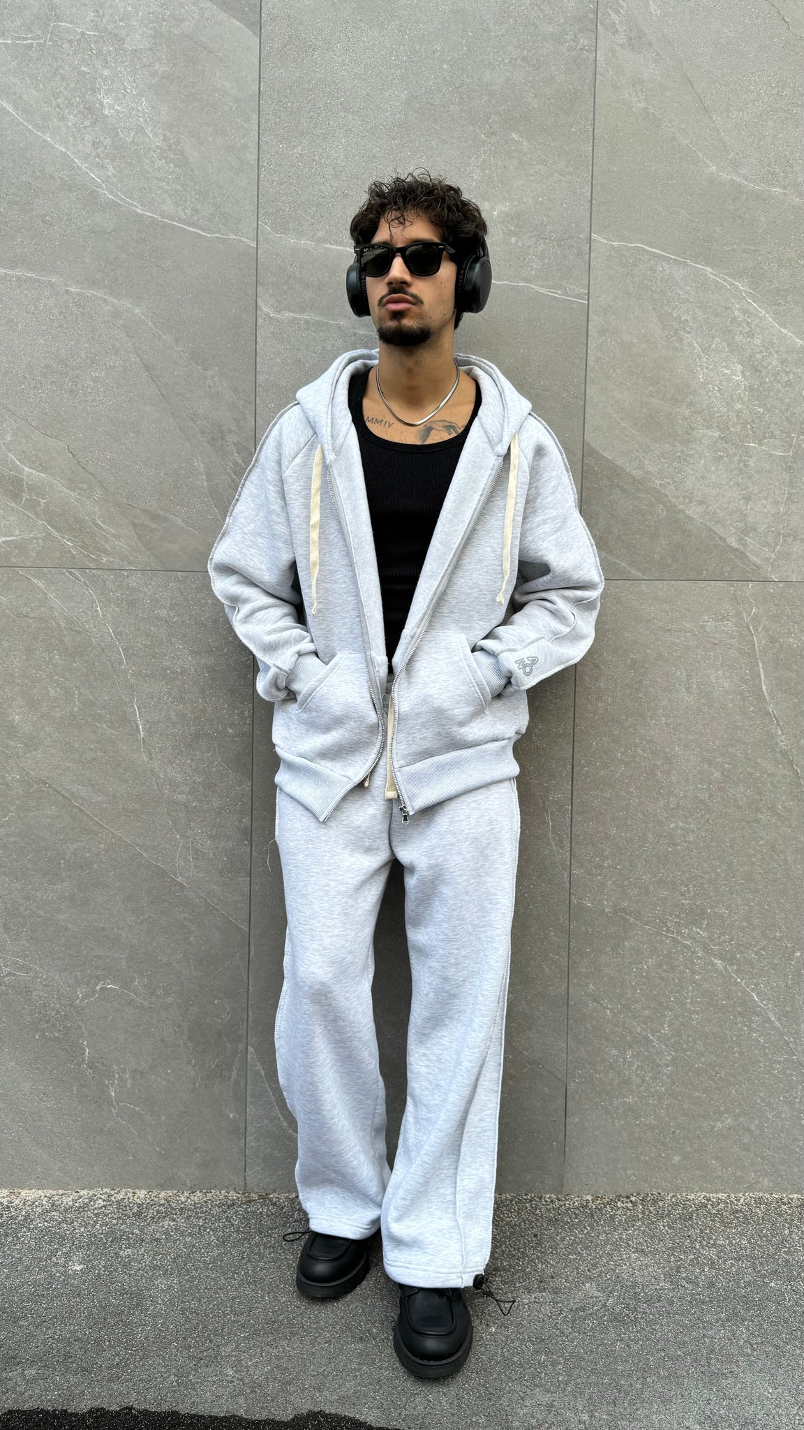 Tracksuit london  zip