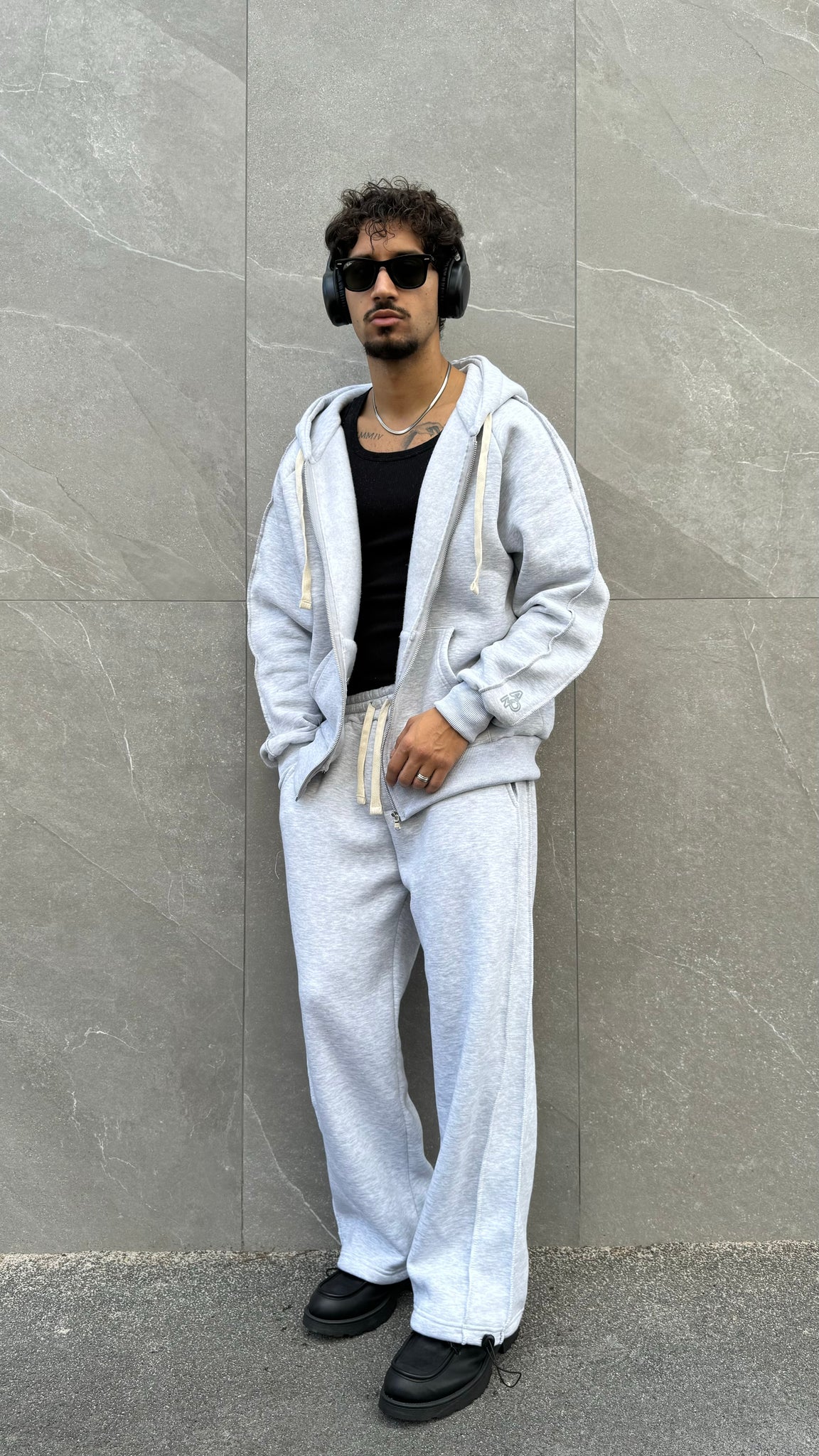 Tracksuit london  zip